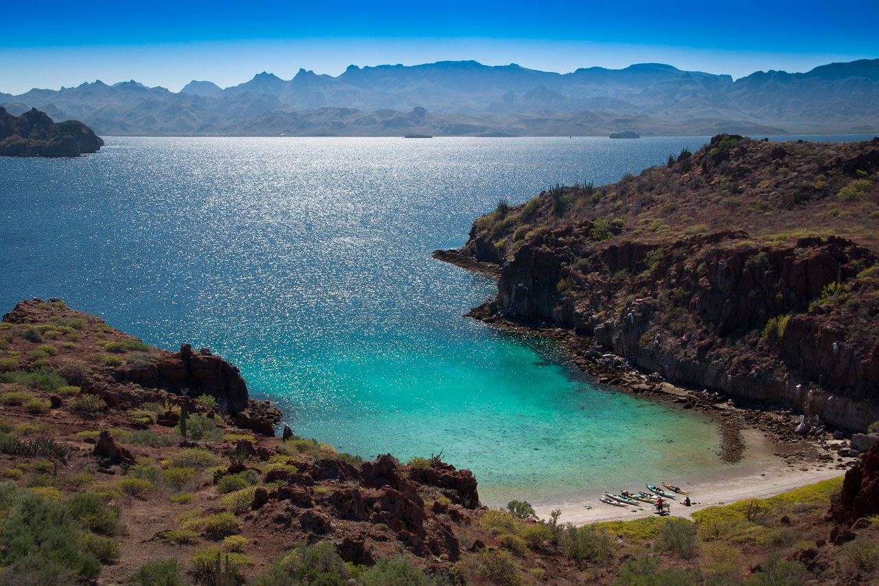 /uploaded-files/baja/baja-kayaking-tours-danzante-island-cove-t1.jpg
