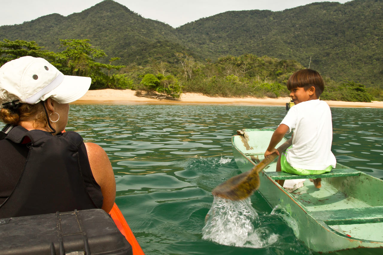 /uploaded-files/brazil/brazil-kayaking-tours-canoe-kayaker-T5.jpg