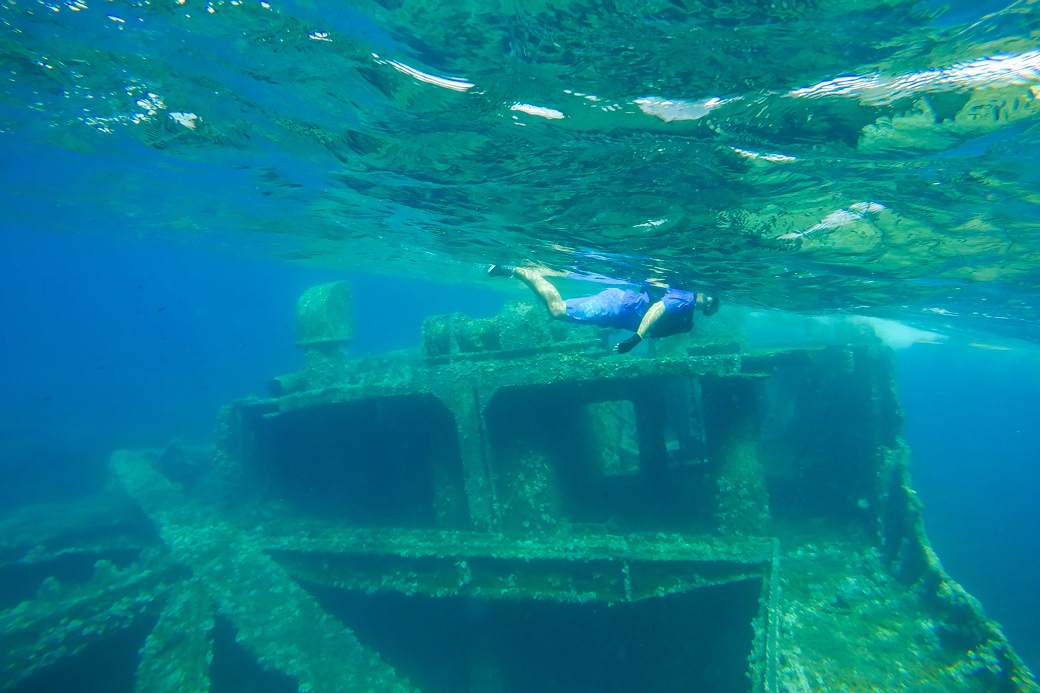 Croatia kayaking tour wreck snorkeling Dugi Otok