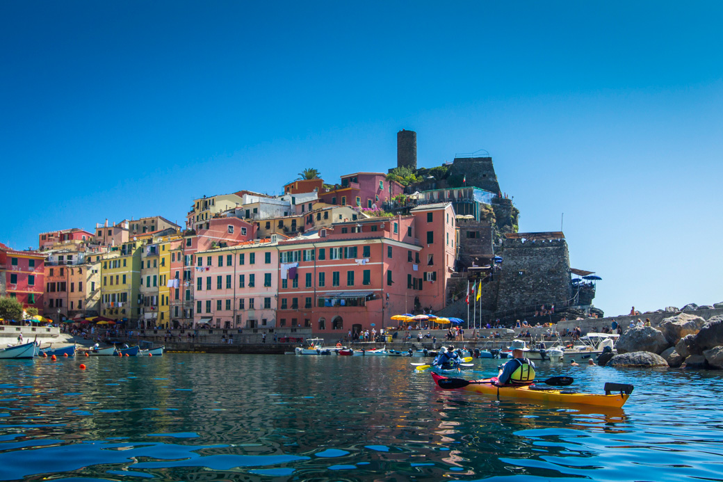 Kayaking trips and tours Cinque Terre Italy