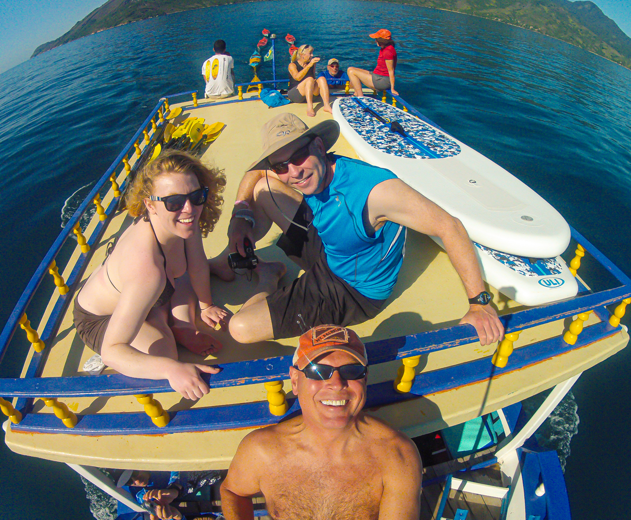 Brazil sea kayaking tours kayakers on Costa Verde boat ride.